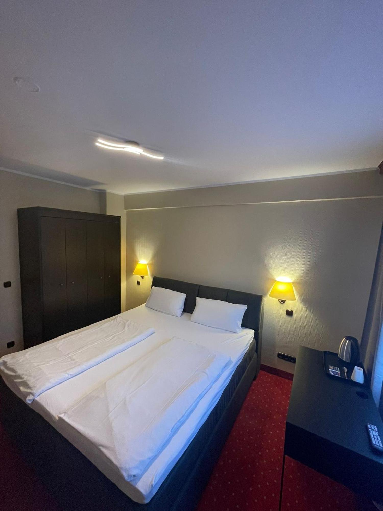 Sun Hotel Essen Eksteriør billede